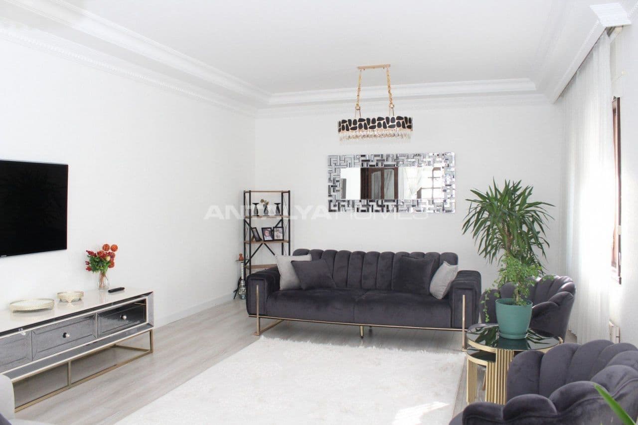 6-Bedroom Townhouse in Kecioren, Ankara, photo 5