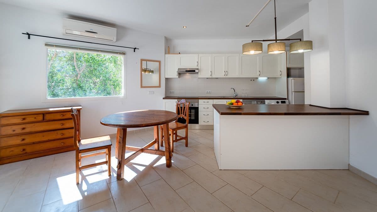 2-Bedroom Townhouse in Andratx, photo 4
