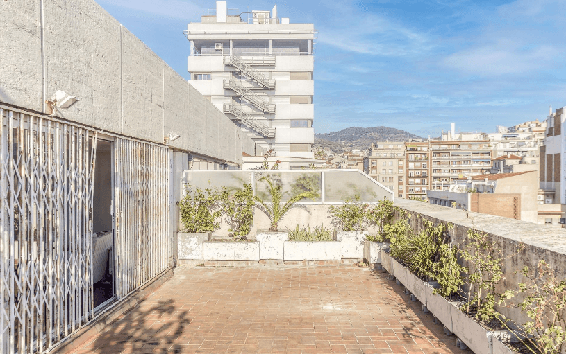 4-Bedroom Penthouse in Barcelona, photo 3