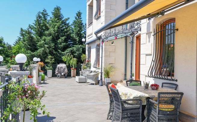 7-Bedroom House in District II, Budapest, photo 4