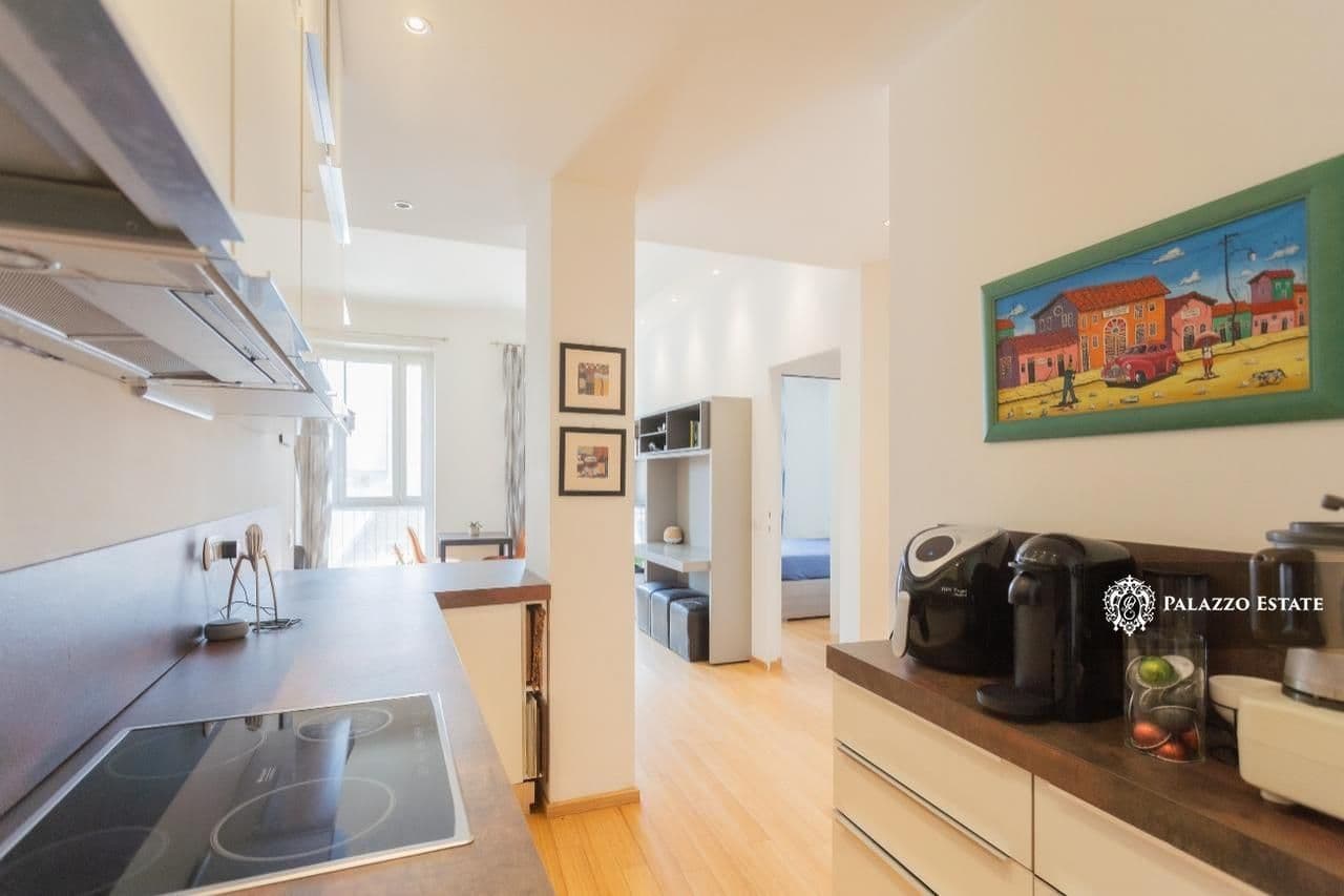 2-Bedroom Apartment in Milan, photo 5