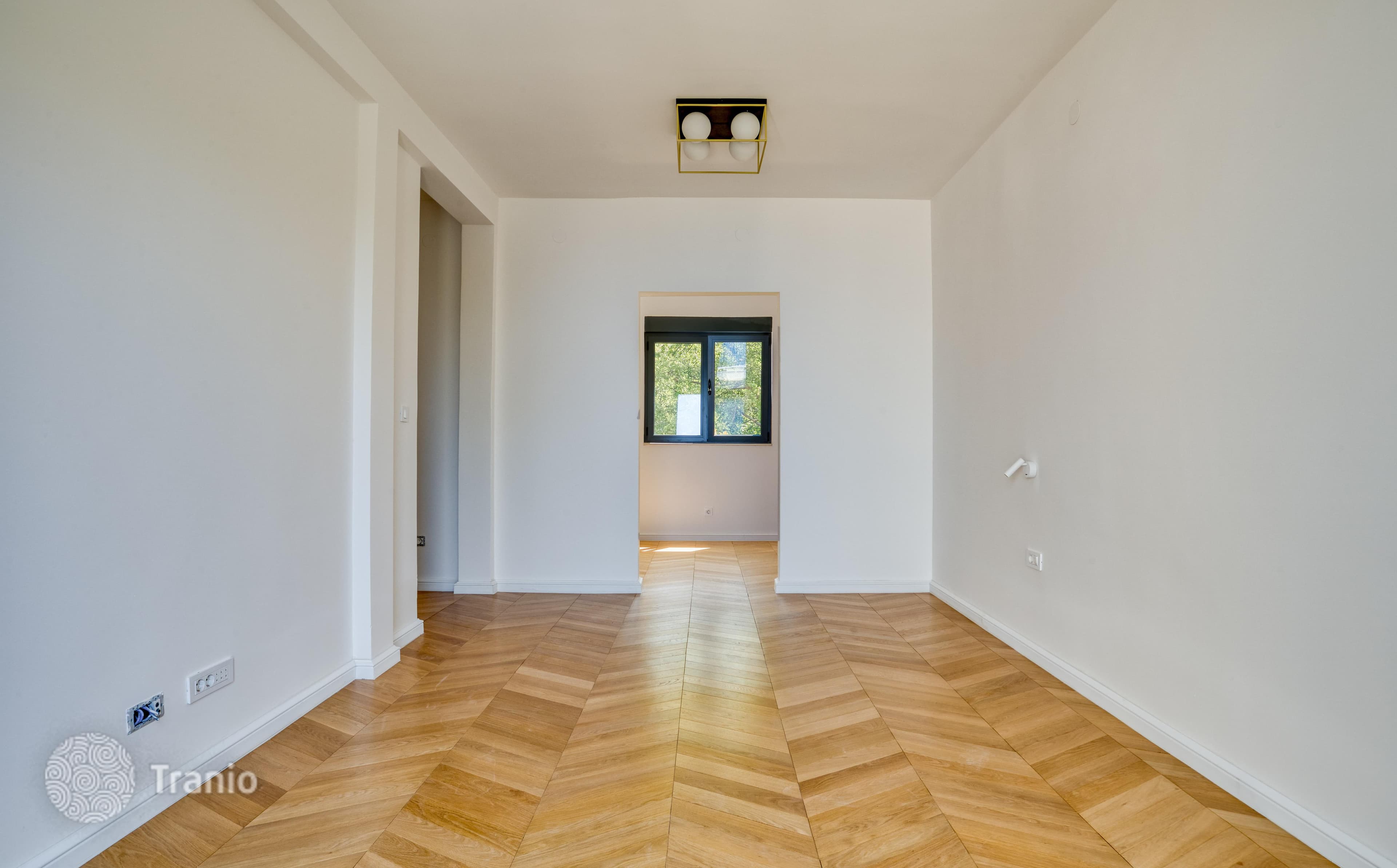 4-Bedroom Villa with Sea View in Budva, photo 3