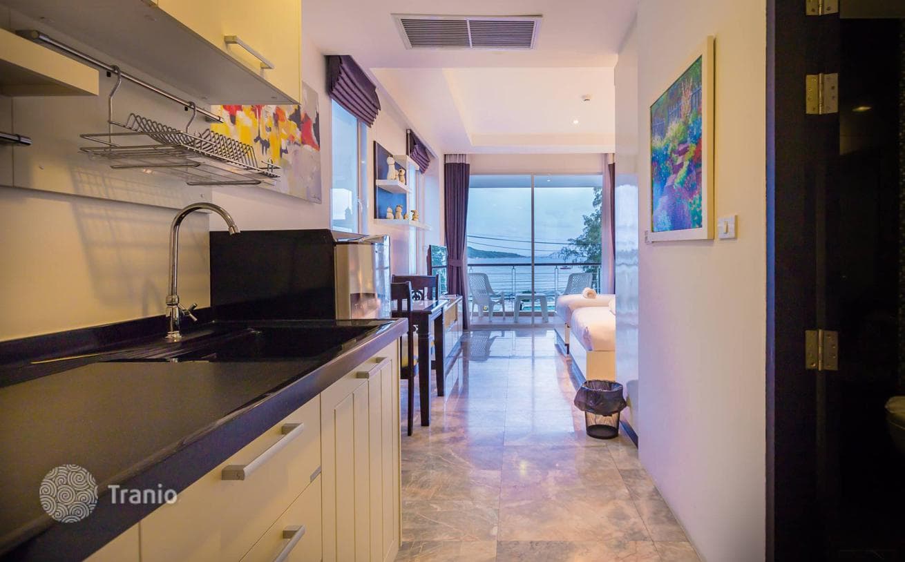 Studio with Floor-to-Ceiling Windows in Rawai, Phuket, photo 2