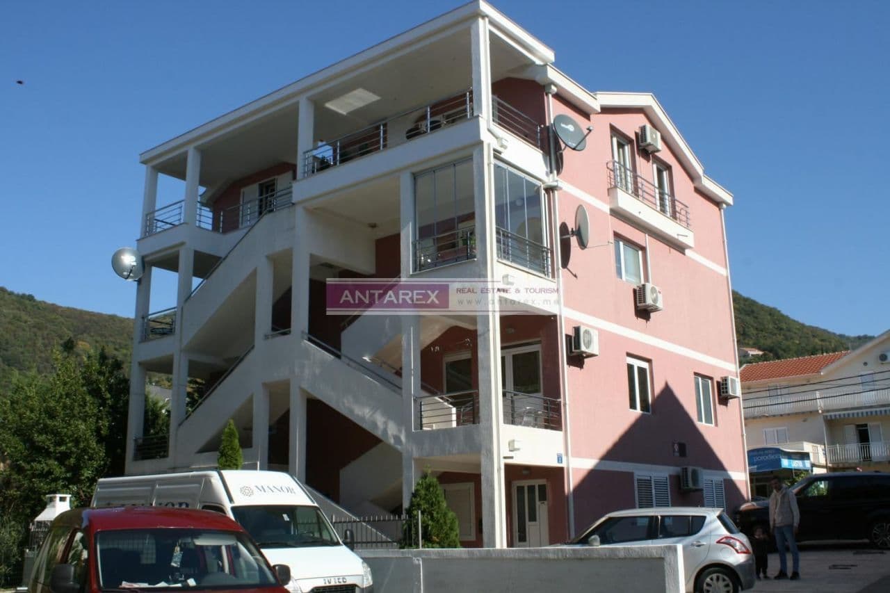 Апартаменты в Ластве, Черногория, 117 м²