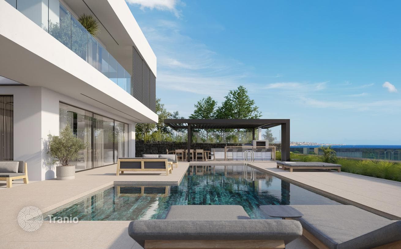 5-Bedroom Villa with Sea View and Private Pool in Hersonissos, Crete