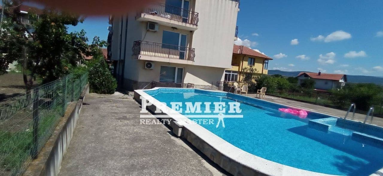 1-Bedroom Apartment in Tankovo, photo 3