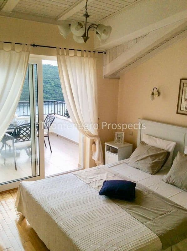 Apartment in Herceg Novi, Montenegro, photo 2