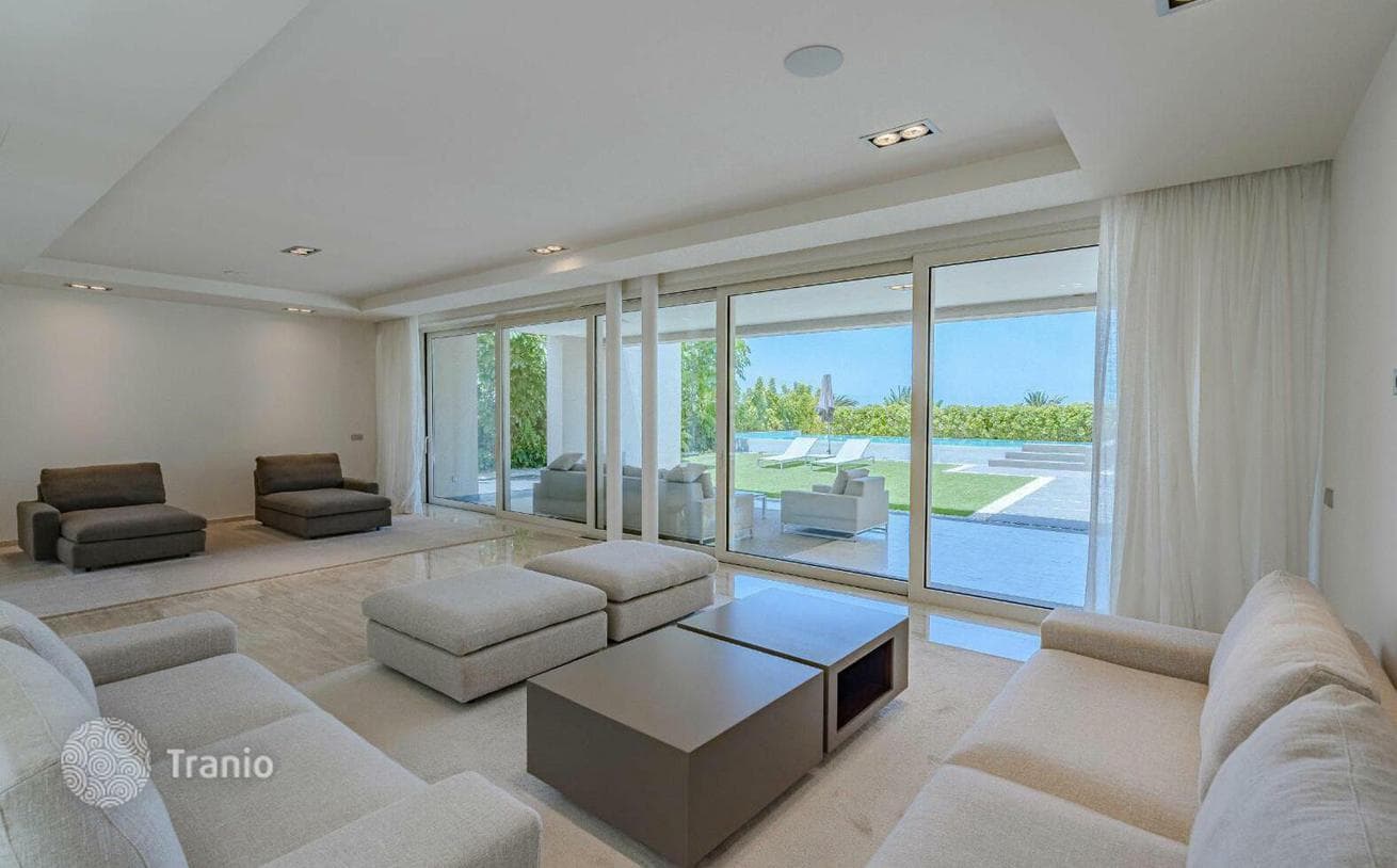 Luxury Villa with Pool and Gym in Adeje, Tenerife, photo 3