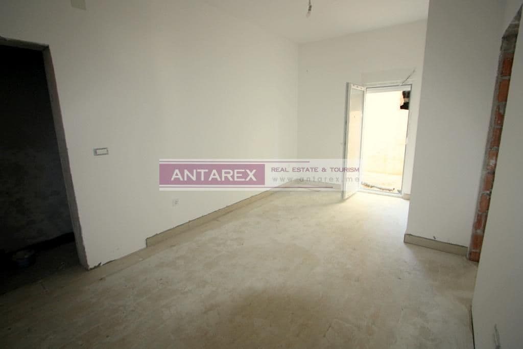 Апартаменты в Мельине, Черногория, 60 м², фото 3