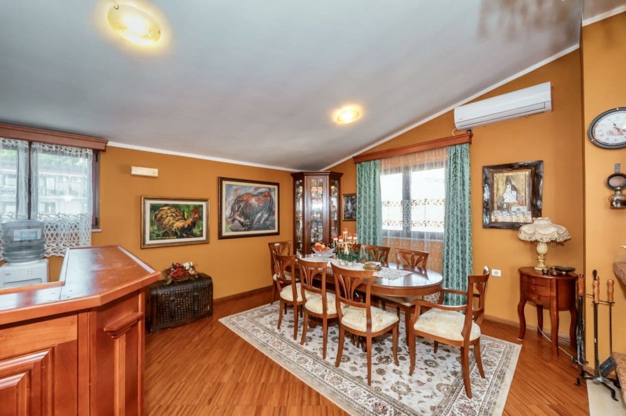 5-Bedroom Apartment in Bar, Montenegro, photo 5