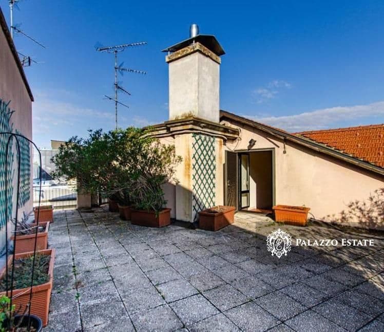 3-Bedroom Apartment in Milan, photo 3