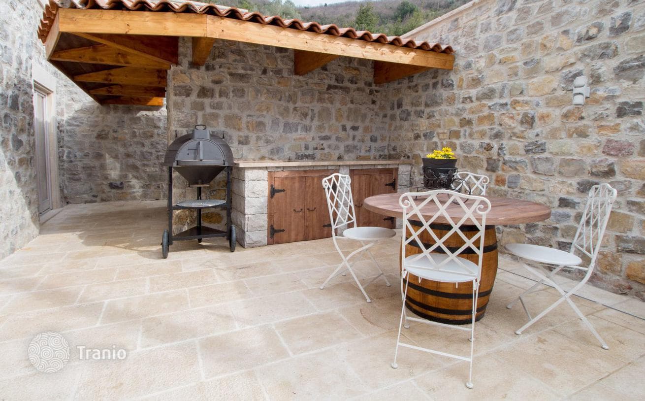 3-Bedroom Villa on the Waterfront in Tivat, photo 5