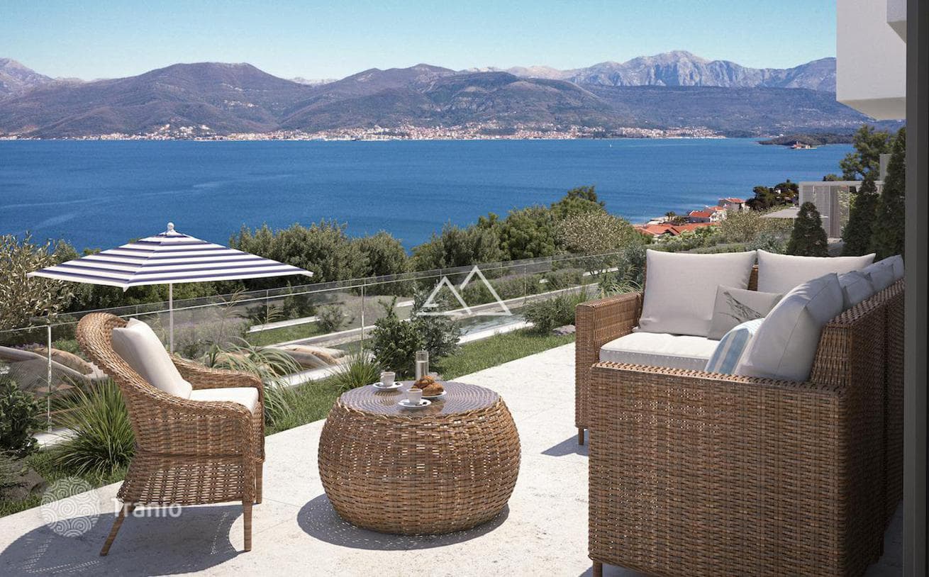 1-Bedroom Modern Duplex with Sea View in Krashichi, Lustica Peninsula, photo 4