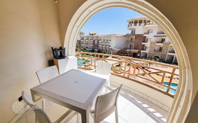 2-Bedroom Apartment in a Residential Complex with Private Beach, photo 5