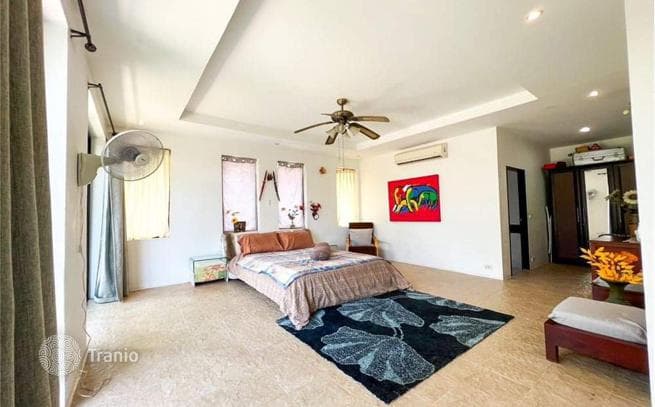 3-Bedroom Villa with Private Pool and Garden in Bang Rak, Koh Samui, photo 5