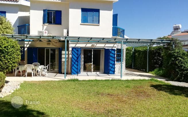 3-Bedroom Townhouse in Pervolia