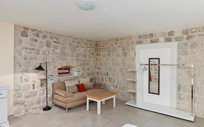 5-Bedroom Villa with Sea View in Dobrota, Kotor, photo 4