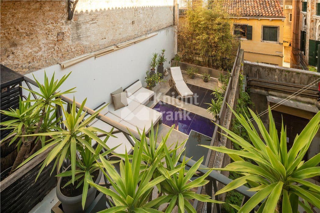 3-Bedroom Apartment in Venice, photo 3