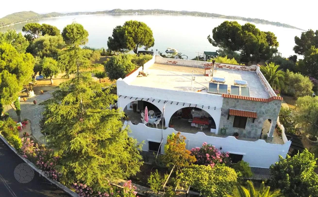 8-Bedroom Villa with Sea Views in Sitoneia, Halkidiki, photo 3