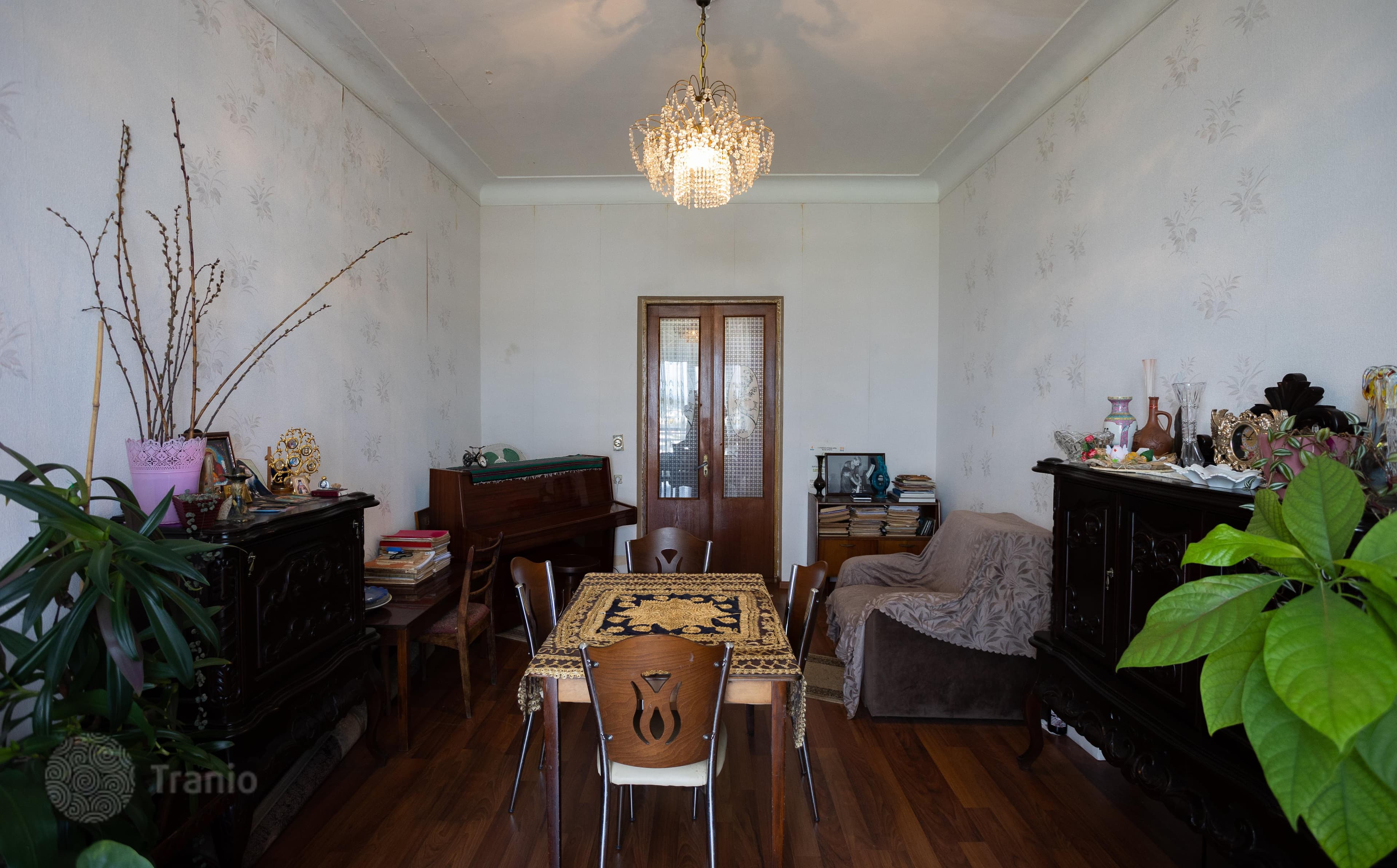 3-Bedroom Apartment in Old Batumi, Batumi