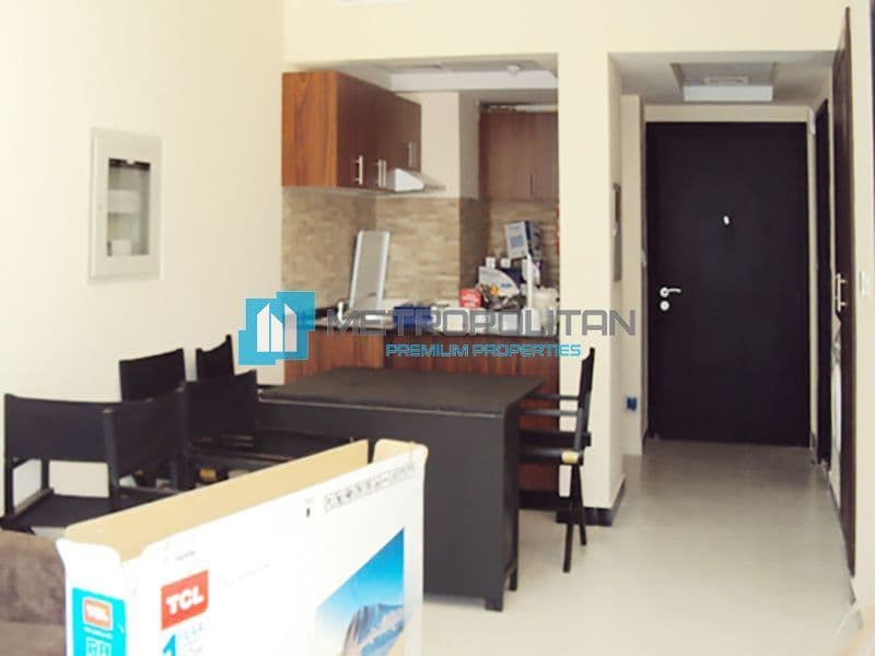 1-Bedroom Apartment in Jumeirah, Dubai, photo 2