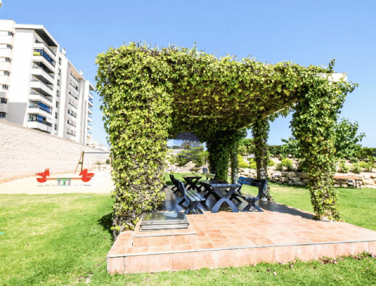 2-Bedroom Apartment in Villajoyosa, photo 4