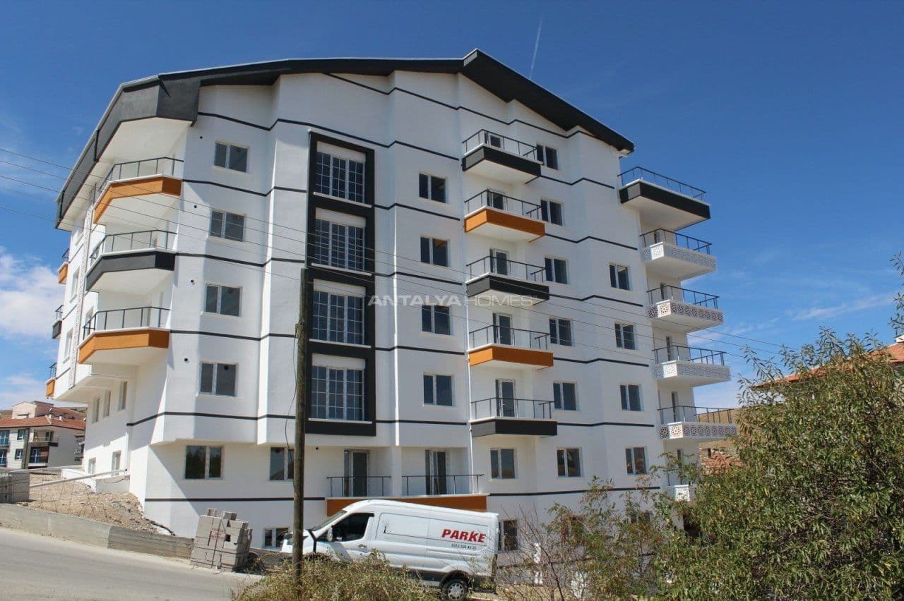 4-Bedroom Apartment in Kecioren, Ankara, photo 3