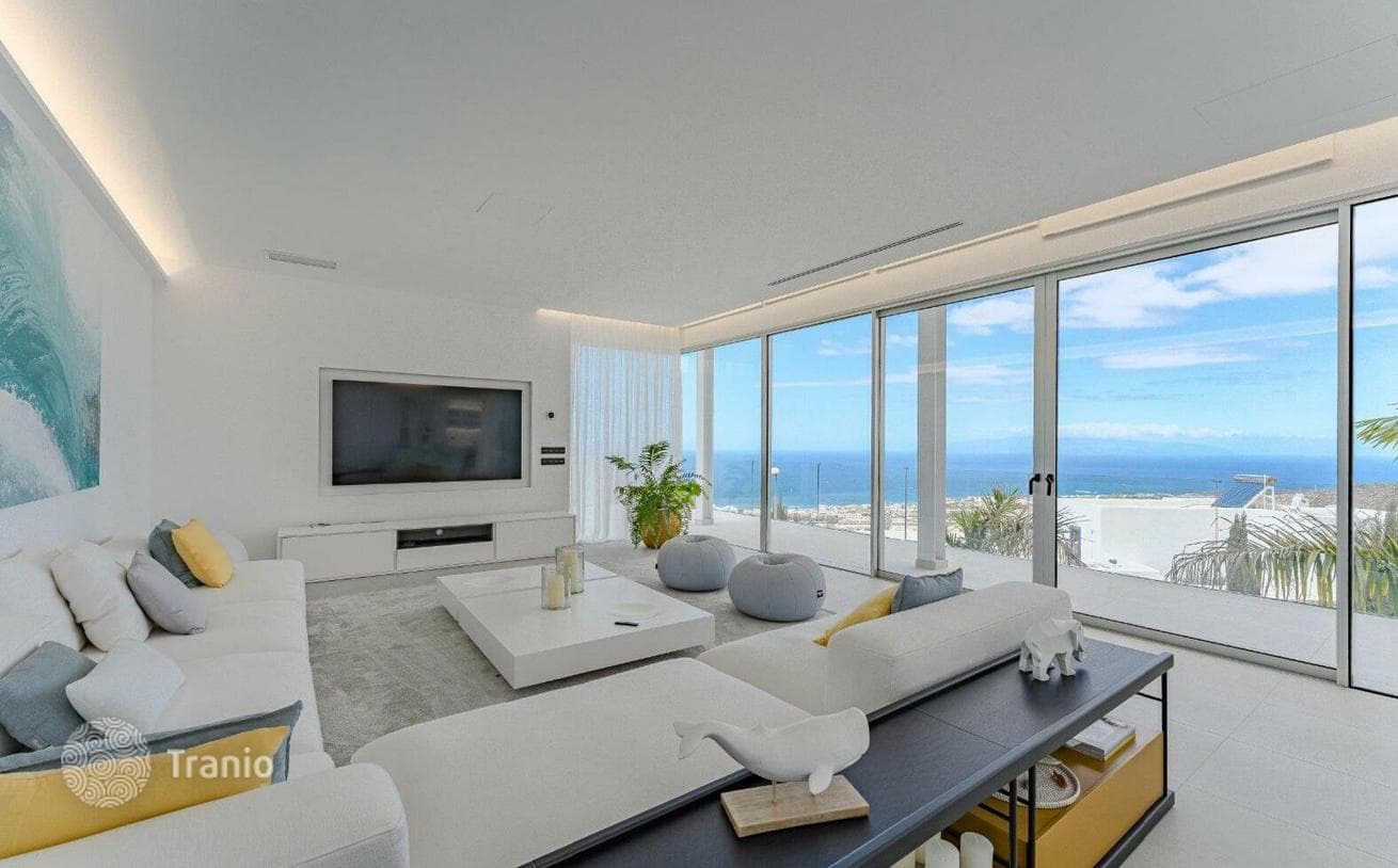 Luxury 4-Bedroom Villa with Private Pool and Ocean View in Roque del Conde, Tenerife, photo 5