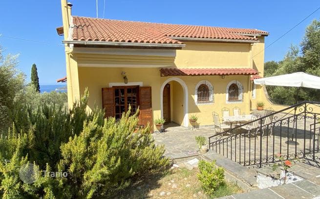 4-Bedroom House in Aspiotades, Corfu, photo 5