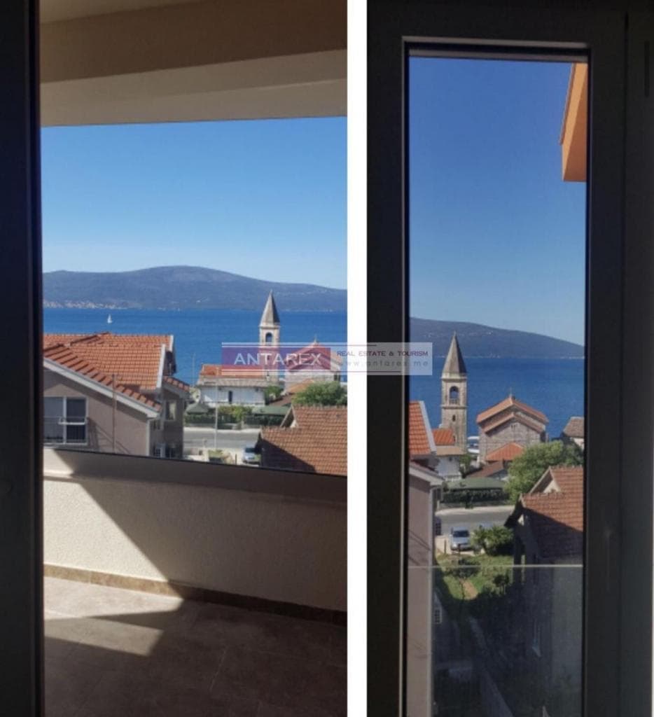 2-Room Apartment in Lastva, Montenegro, photo 5