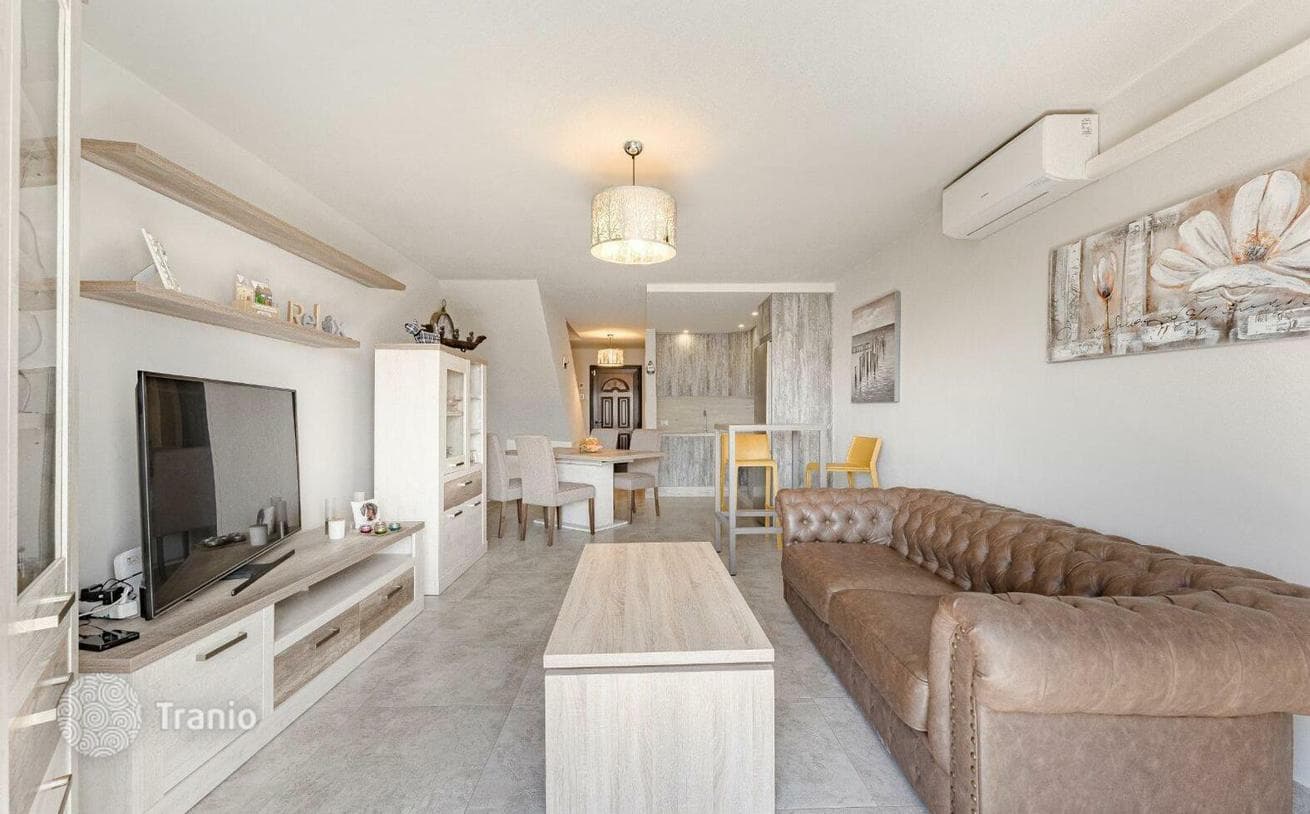 2-Bedroom Penthouse with Sea View in Tenerife