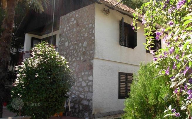 4-Bedroom House with Garden and Sea Access in Kotor, photo 2