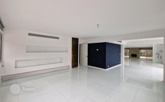2-Bedroom House with Private Pool in Nicosia, Cyprus, photo 5