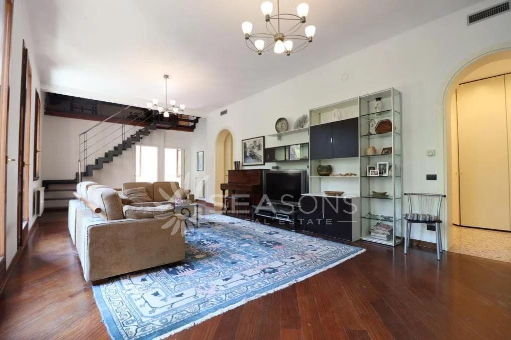 4-Bedroom Apartment in Venice, Italy, photo 3