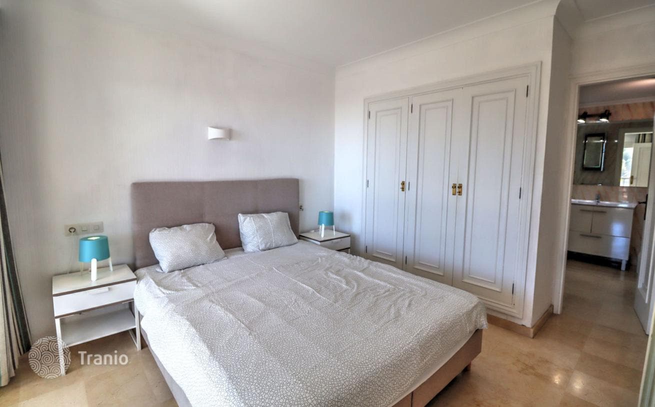 2-Bedroom Apartment with Sea View in Peguera, Mallorca, photo 2