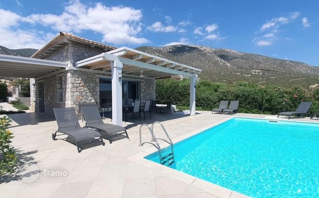 3-Bedroom Villa with Private Pool and Sea View in Kranidi, Peloponnese, photo 2