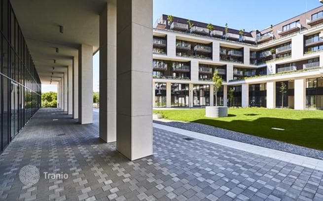 2-Bedroom Apartment with Danube Views in District 4, Budapest