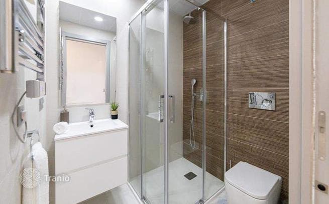 3-Bedroom Penthouse with Roof Terrace in Benidorm, Alicante, photo 5