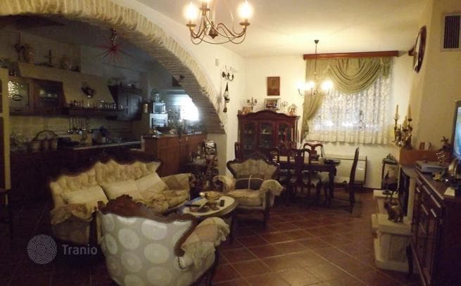 4-комнатная вилла 130 м² в Каменари, Черногория, фото 2