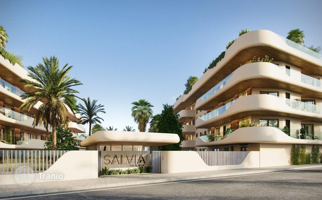 3-Bedroom Apartment with Shared Pool and Garden in San Pedro Playa, San Pedro de Alcantara, photo 5