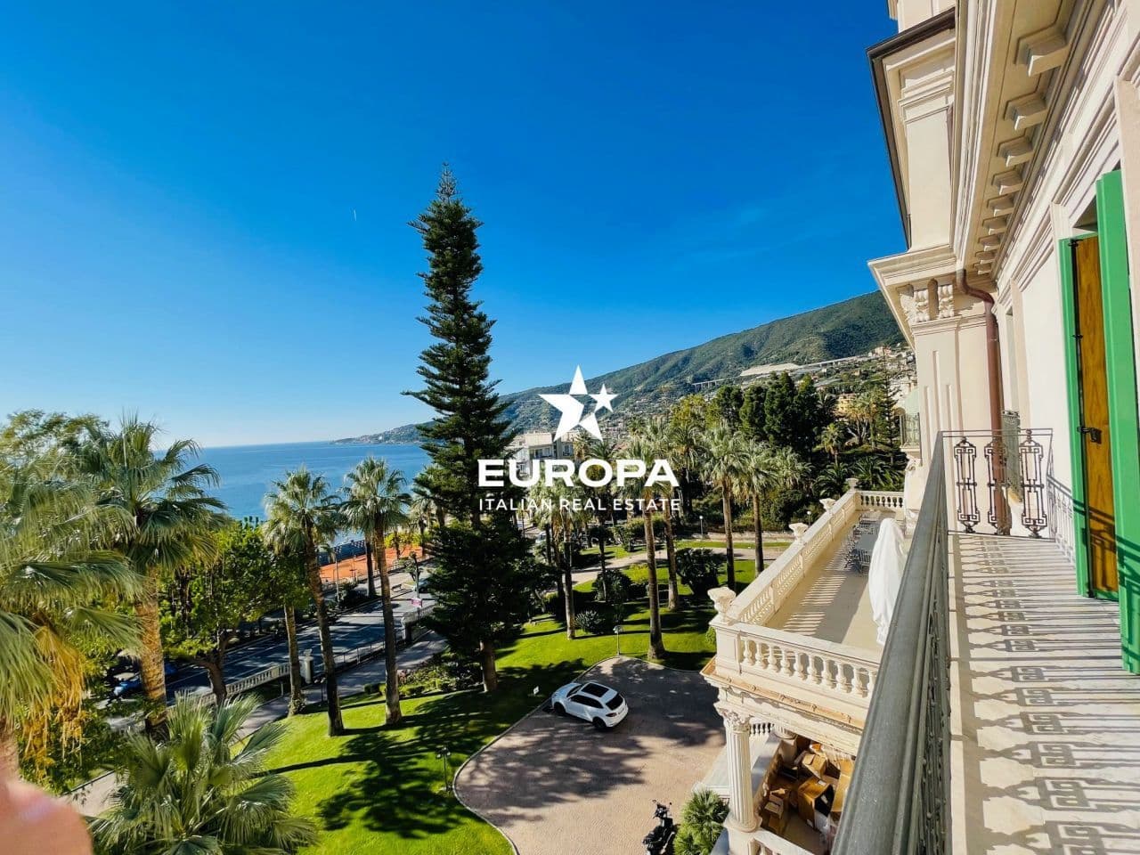 3-Bedroom Apartment in Ospedaletti