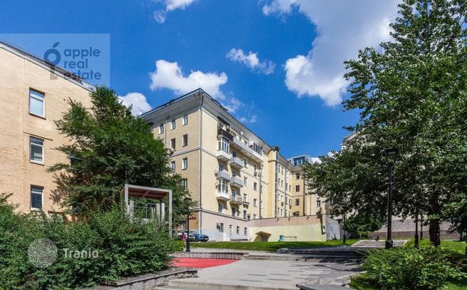 3-Bedroom Apartment in Meshchansky District, Moscow
