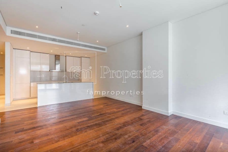 1-Bedroom Apartment in Jumeirah, Dubai, photo 2
