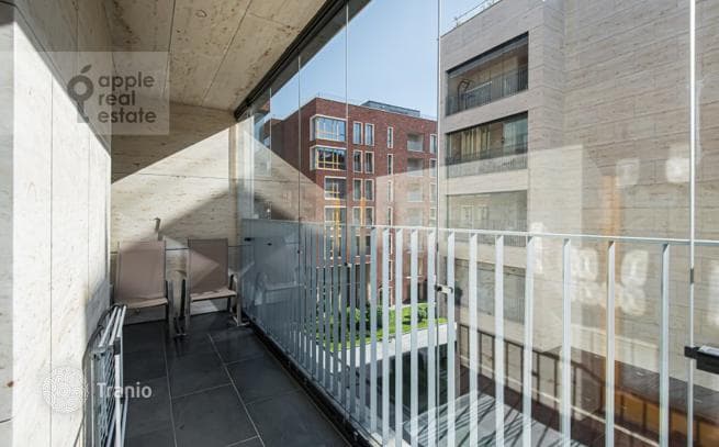 2-Bedroom Apartment with Designer Finishes in Khamovniki, Moscow
