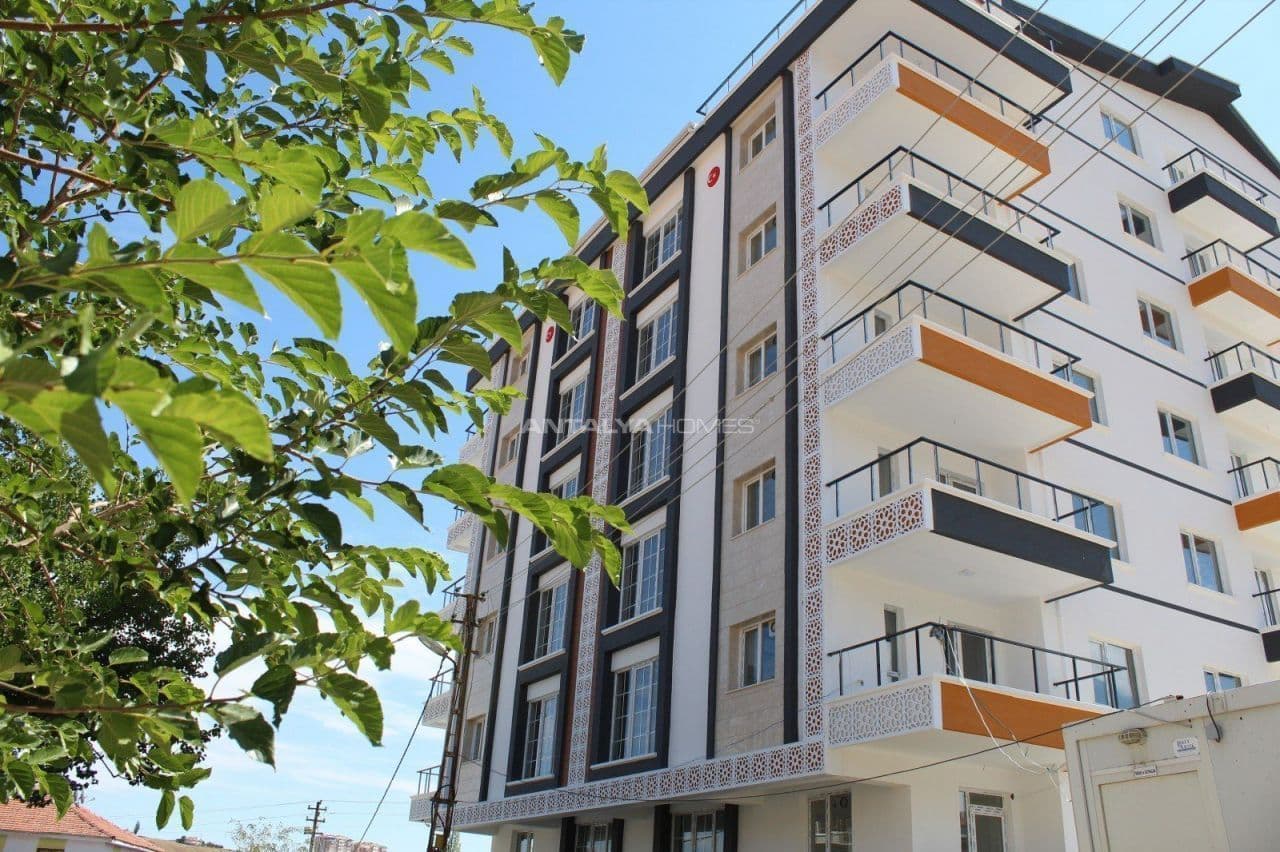 4-Bedroom Apartment in Kecioren, Ankara, photo 2