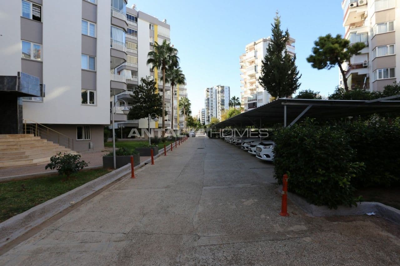 3-Bedroom Apartment in Konyaalti, Antalya, photo 3
