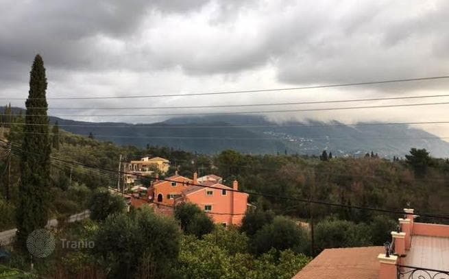 3-Bedroom Apartment with Mountain and Sea Views in Kato Korakiana, Corfu, photo 3