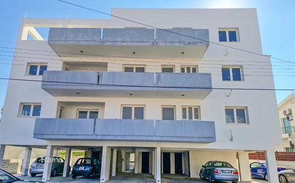 Low-Rise Residential Development Near Landmarks in Larnaca, Cyprus