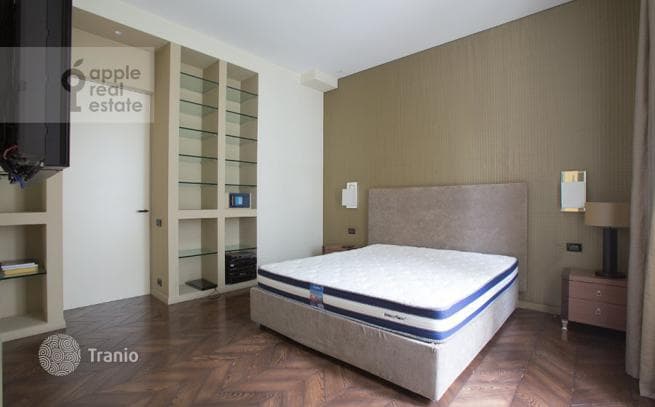 2-Bedroom Apartment with Designer Finishes in Khamovniki, Moscow, photo 3
