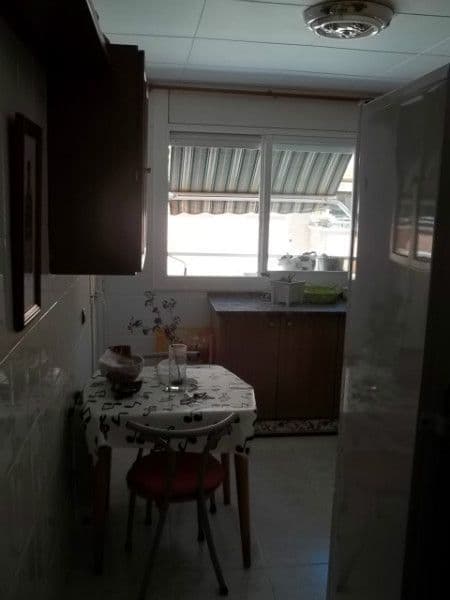 3-Bedroom Apartment in Barcelona, photo 4